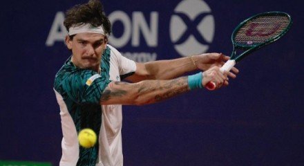 Tenista é o único brasileiro vivo no quali do Aberto da França. Felipe Meligeni foi eliminado nesta terça-feira em sua estreia