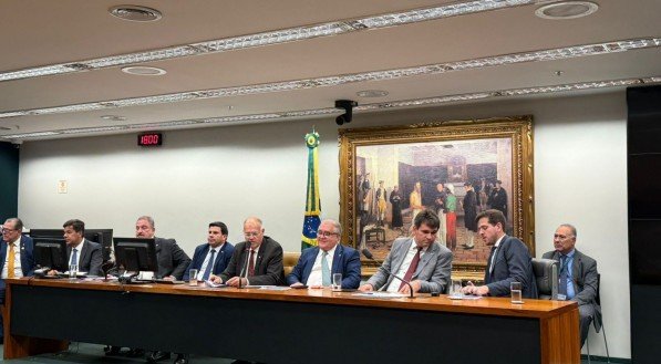 Amupe apresenta prioridades à Bancada pernambucana na Câmara