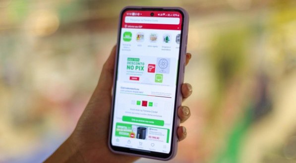 Center Ferreira Costa, está lançando a promoção App Week