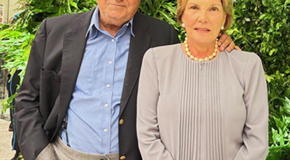 José Paulo Cavalcanti Filho, aniversariante de hoje, com sua Maria Lecticia