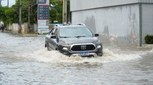 Chuvas e alagamentos no Grande Recife