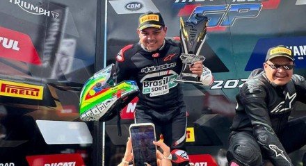Thiago Fonseca, no pódio da etapa de Curvelo, em Minas Gerais