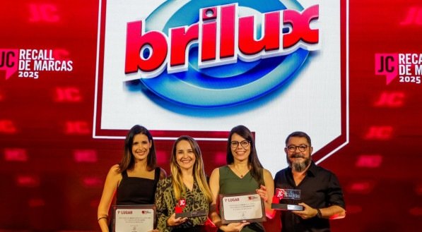 Brilux &eacute; 1o lugar na categoria &Aacute;lcool 