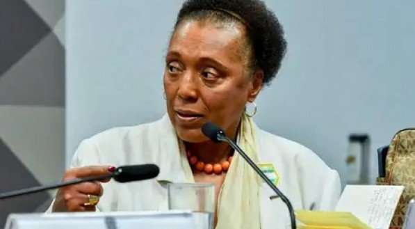 AGU pede que Polícia Federal investigue racismo contra ministra do TSE