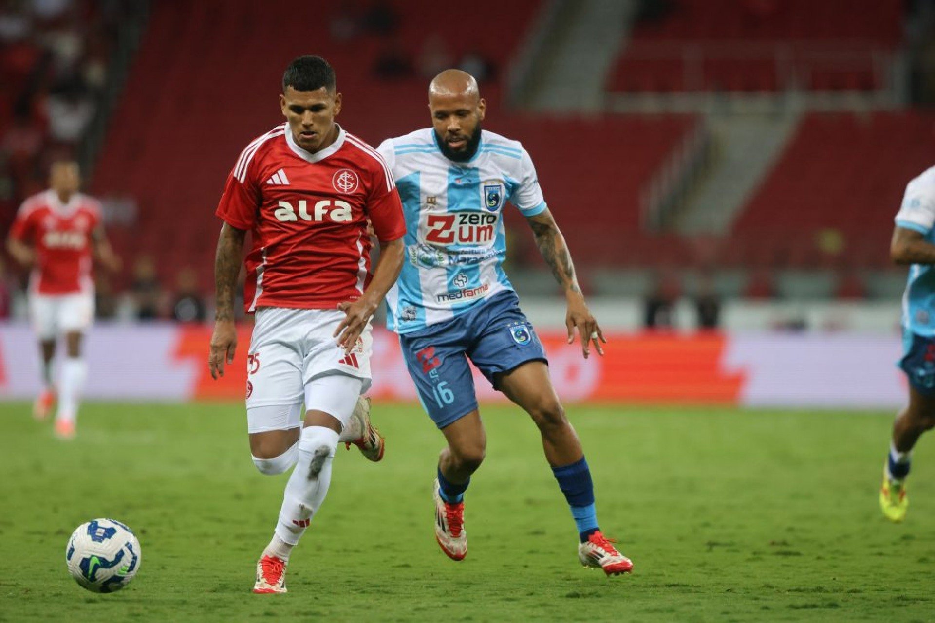 Internacional decide vaga na Copa do Brasil contra o Maracanã