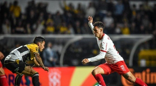 O Braga perdeu a partida de ida por 1 a 0 e precisará vencer por dois ou mais gols de diferença para avançar no torneio.