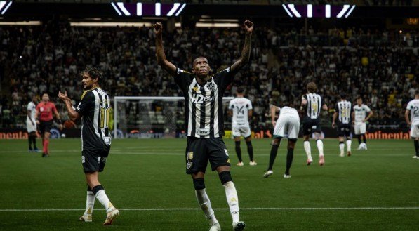 O Atlético-MG venceu o Maringá por 4 a 0 nesta quarta-feira (21) e carimbou vaga nas oitavas de final da Copa do Brasil. O volante Patrick foi titular e brilhou na Arena MRV ao marcar o primeiro gol na categoria profissional. &amp;#8211; É um sentimento inexplicável o que vivi nesta noite. Só tenho a agradecer [&amp;#8230;]