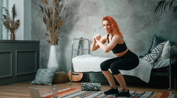 4 exercícios para emagrecer que você pode fazer em casa!