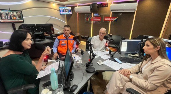 Debate da Super Manhã da Rádio Jornal