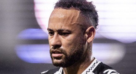 A eliminação do Santos na Copa do Brasil abalou as negociações pela renovação de Neymar. 