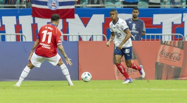 Volante perderá duas partidas da equipe contra o Grêmio, pela 11ª rodada do Brasileirão e em duelo decisivo contra o Inter, pela Libertadores.