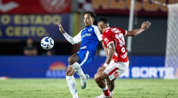 Cruzeiro goleia Vila Nova e avança às oitavas da Copa do Brasil