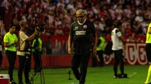 Timbu decepciona e perde para Ponte Preta nos Aflitos