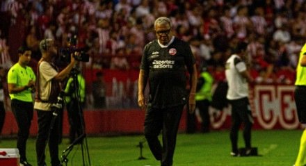 Timbu decepciona e perde para Ponte Preta nos Aflitos