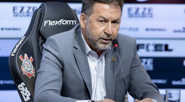 Após ser indiciado por lavagem de dinheiro no caso "Vai de Bet", o presidente do Corinthians concedeu entrevista coletiva para tratar do assunto