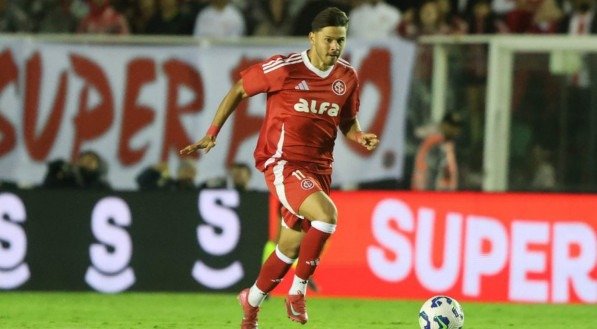 Pela 10ª rodada do Campeonato Brasileiro, o Colorado visita o lanterna Sport Recife