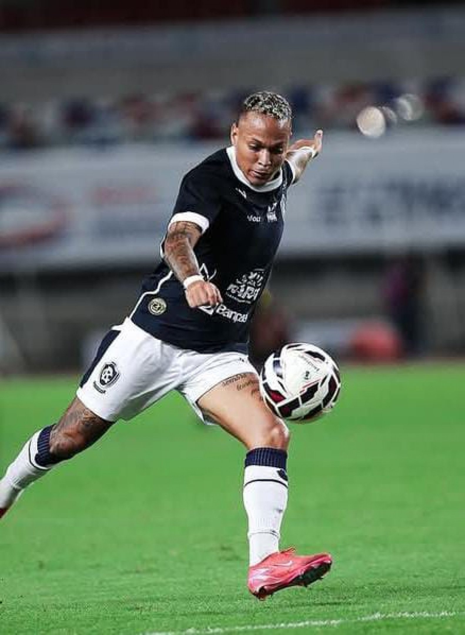 Remo e Volta Redonda empatam pela Série B em jogo agitado