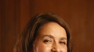 Emissora mantém proposta de 173 capítulos para remake de Manuela Dias
