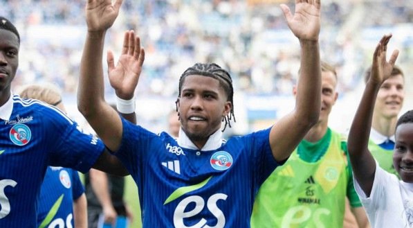 O volante está inscrito na Copa do Mundo de Clubes