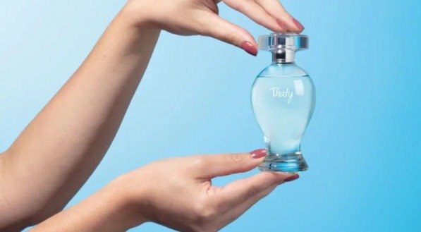 Imagem do perfume "Thaty"