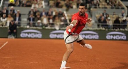 Imagem de Novak Djokovic em Roland Garros