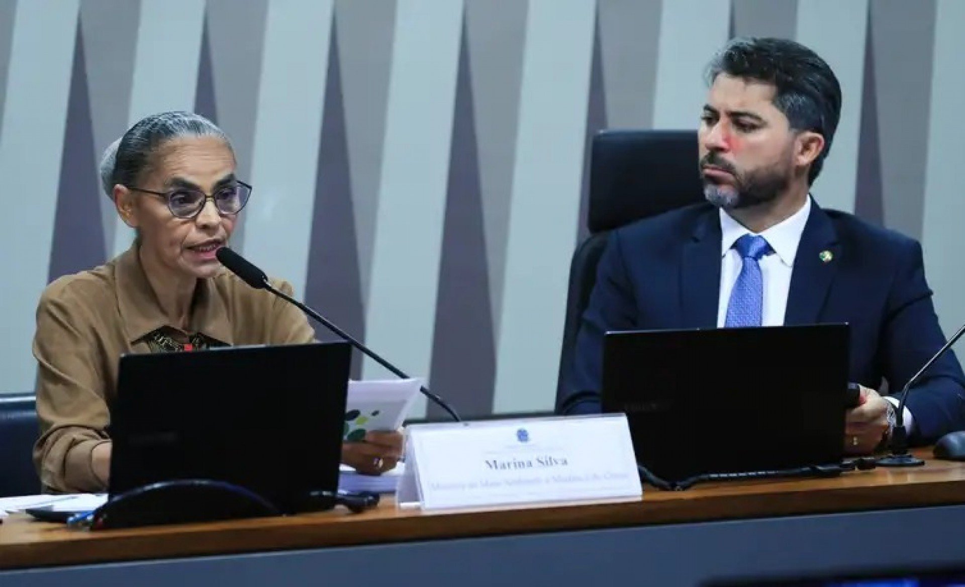 Foto da capa: Política