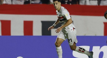 O atleta teria tido reunião do CT do São Paulo e se pronunciou durante a tarde 