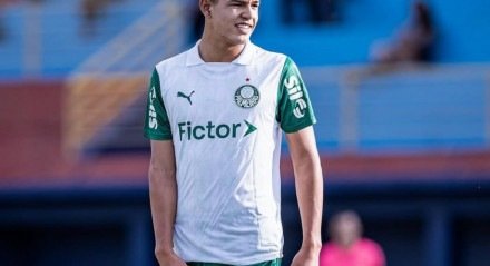 Rodrigo Haruki comemora gol marcado pelo Palmeiras Sub-20 e destaca vitória: ‘grande resultado’