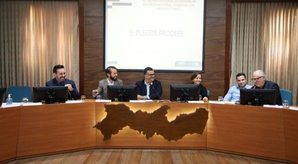 Representantes do Governo de Pernambuco se reuniram na Agência de Desenvolvimento Econômico, a Adepe