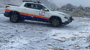 A frente fria e a condição para chuva mantêm a expectativa de ocorrência de neve localizada nas áreas das serras gaúcha e catarinense