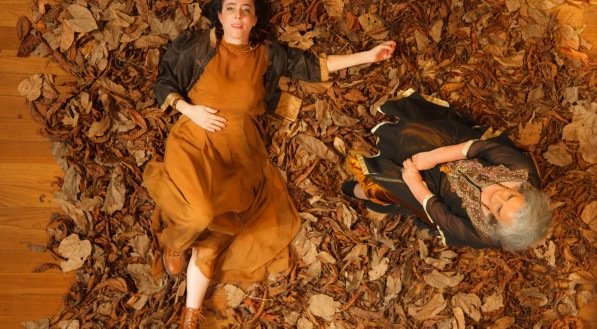 Peça sobre mães e filhas com Silvia Buarque e Guida Vianna em cartaz no Recife
