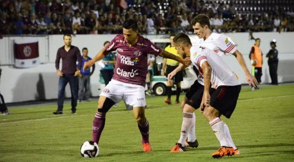 Imagem de jogo da Ferroviária