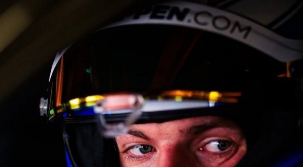 Acostumado a liderar com folga nas últimas temporadas, Max Verstappen encara um cenário bem diferente em 2025. Depois de anos de domínio absoluto, o piloto da Red Bull vê sua vantagem ameaçada em uma temporada que se mostra muito mais equilibrada — com Lando Norris e a McLaren desafiando de forma consistente o tetracampeão. O [&amp;#8230;]
