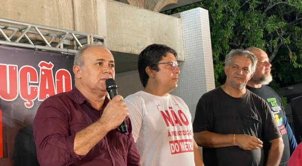 Concessão do Metrô do Recife: metroviários decretam estado de greve permanente