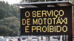 Serviço de Uber e 99 Moto em São Paulo