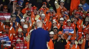 Presidente dos Estados Unidos tem sido criticado por próprios aliados em função da condução do caso