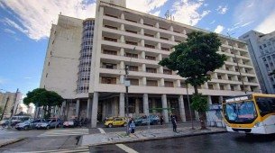 Agência Central dos Correios na Av. Guararapes, no bairro de Santo Antônio