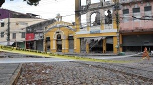 Algumas lojas no Centro do Recife est&atilde;o interditadas desde o dia 16 de maio