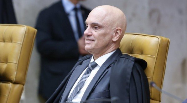 Em português, governo dos EUA cita 'inimigos da liberdade de expressão'