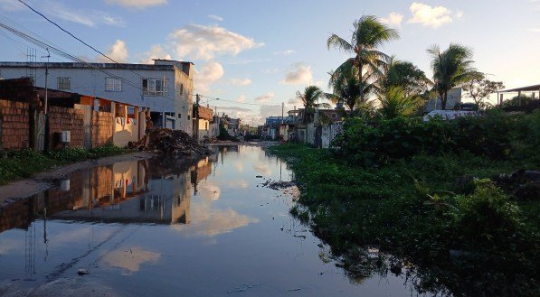 Voz do Leitor, 31/05: Bairro de Cajueiro Seco com problemas de drenagem