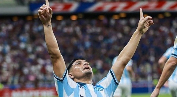 No último lance, argentinos levaram a melhor sobre o Leão no El Cilindro na noite desta quinta (29), pela última rodada da fase de grupos da Libertadores.