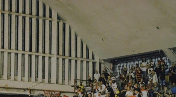 Flamengo vence o Franca e fica a uma vitória da final do Novo Basquete Brasil