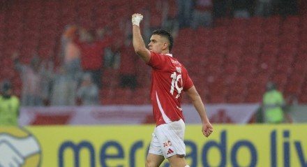 Borré, atacante do Internacional - mandante do jogo contra o Fluminense pela 11ª rodada do Brasileirão