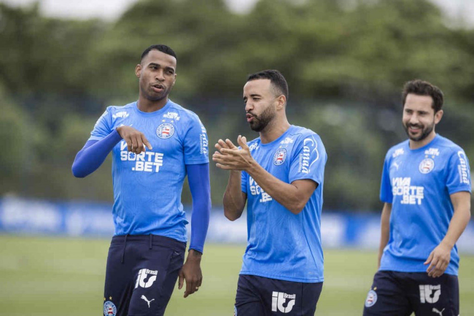 Bahia recebe o São Paulo em busca de consolidação na parte cima da tabela