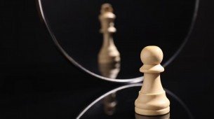 O ponto mais crucial nesse contexto é entender que ignorar a falta de valorização no trabalho pode gerar consequências profundas
