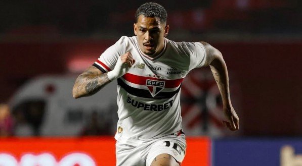 O São Paulo foi até a Arena Fonte Nova para enfrentar o Bahia e perdeu a terceira partida do Brasileirão  