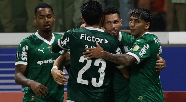 À beira de um feito histórico, o Palmeiras pode conquistar 10 vitórias consecutivas como visitante