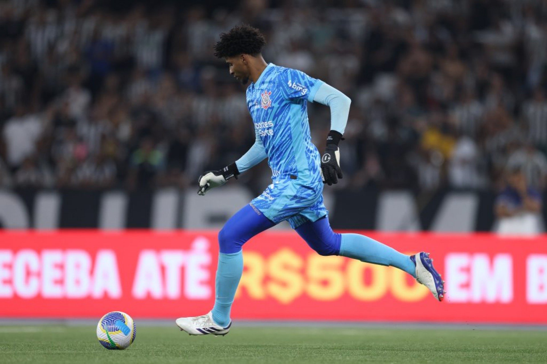 Corinthians amarga empate sem gols diante do Vitória