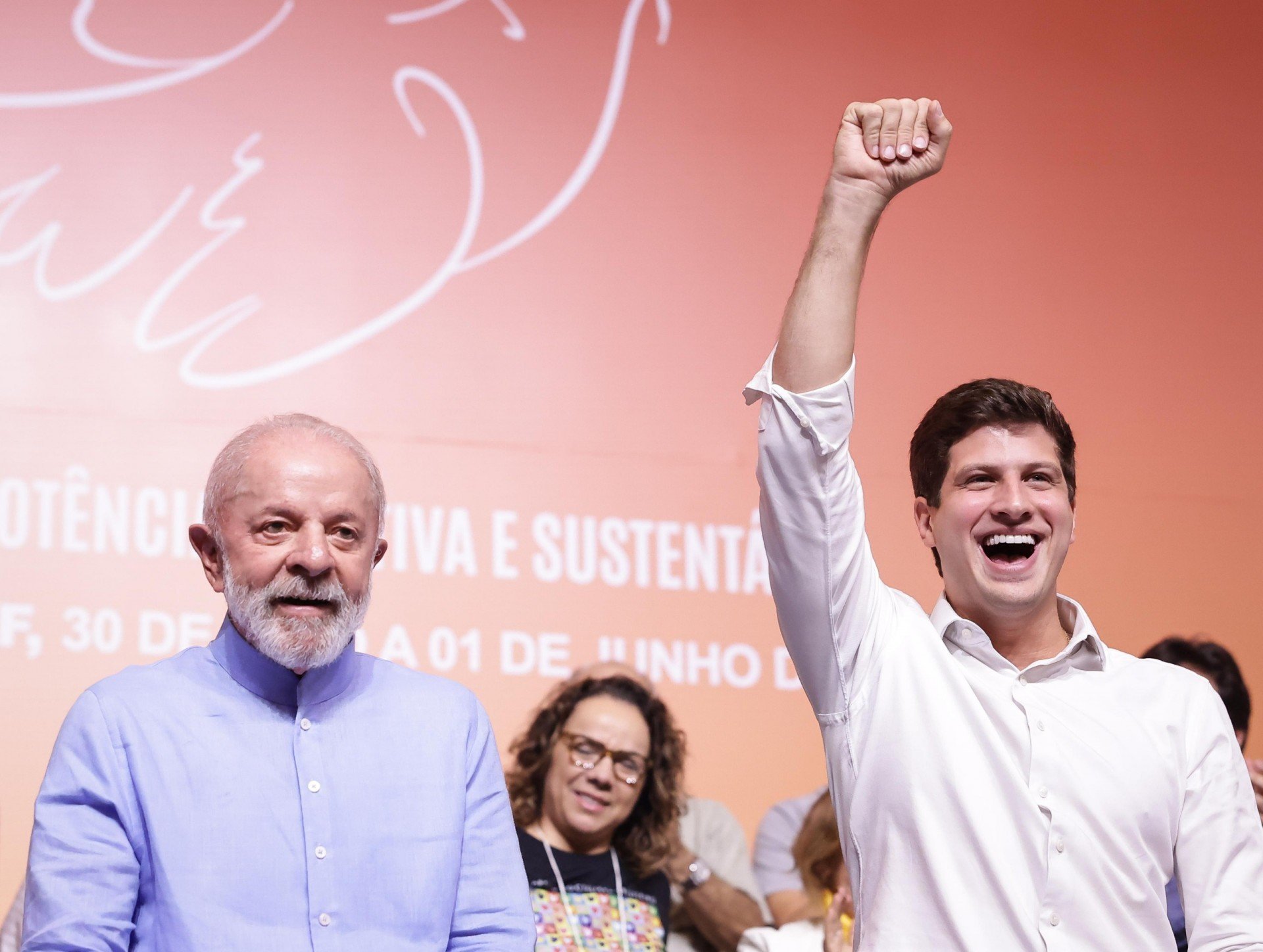 Lula evita confrontos em PE e projeta discurso de soberania para 2026
