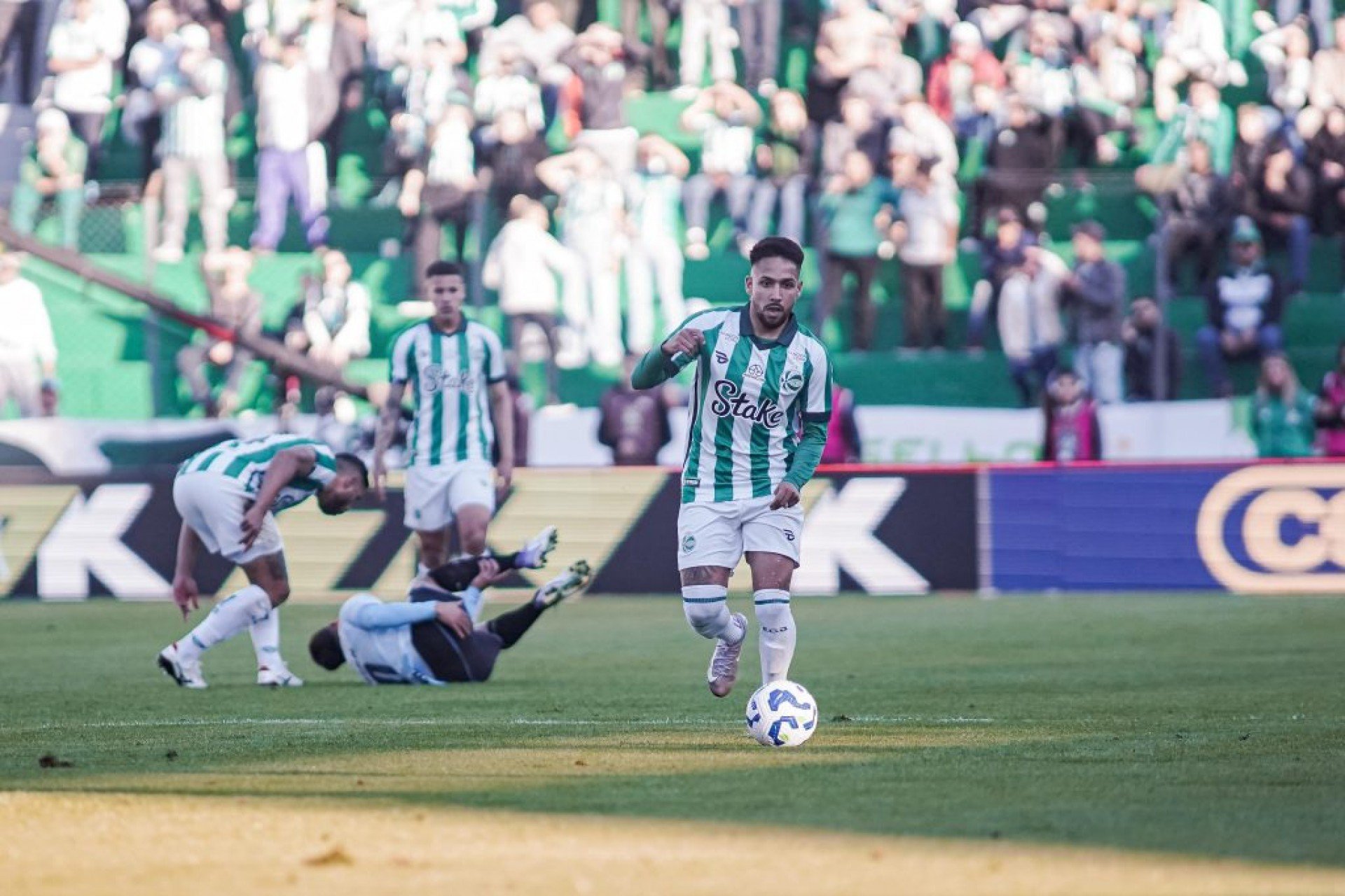 Com mais uma derrota, Juventude se complica no Brasileirão